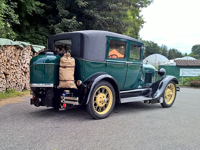 ford model a 1928 wood gas