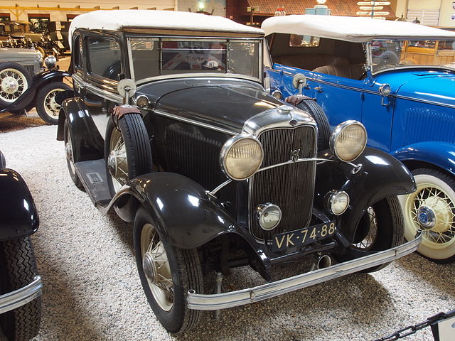 1932 ford b 400 sedan