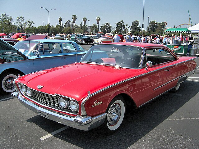 1960 ford galaxie starliner red