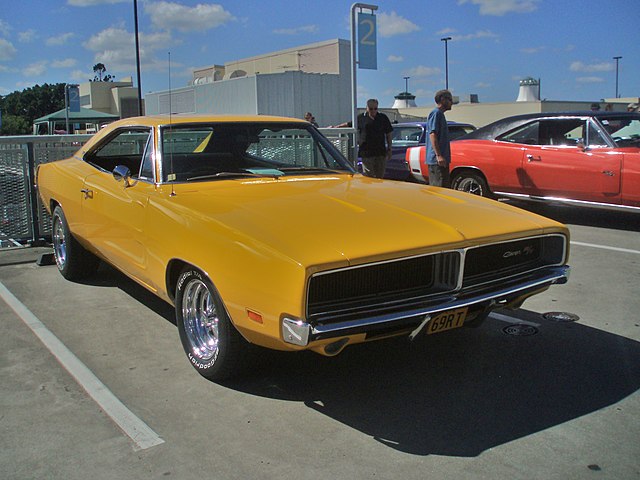 1969 dodge charger rt yellow
