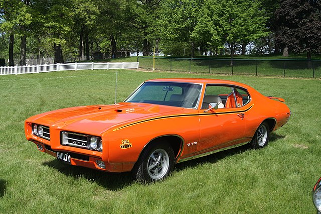 1969 pontiac gto orange