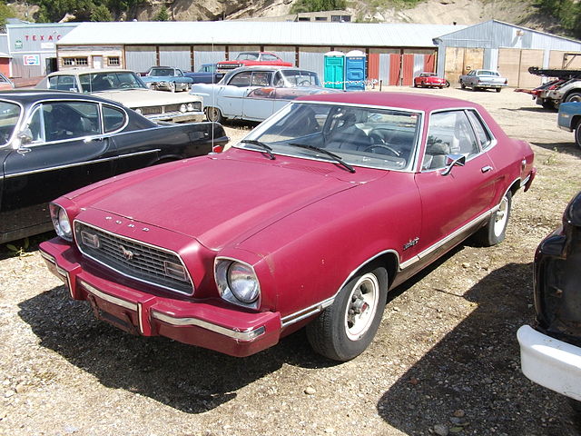 1974 ford mustang II hardtop coupe