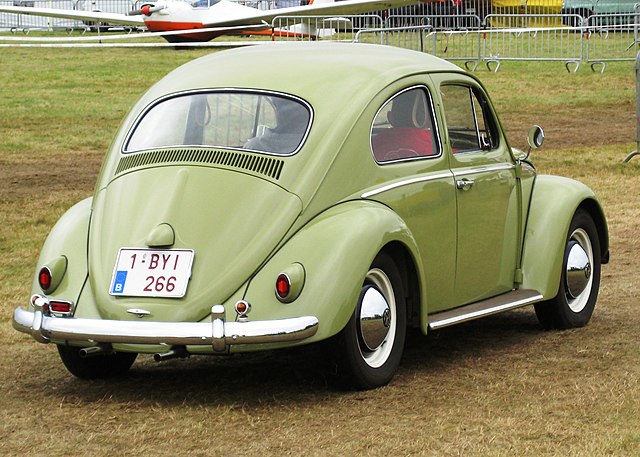 volkswagen beetle 1961 rear